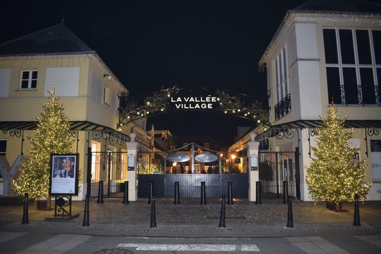 Duplex A 1 Kilometre De Disneyland Paris 蒙泰夫兰 外观 照片