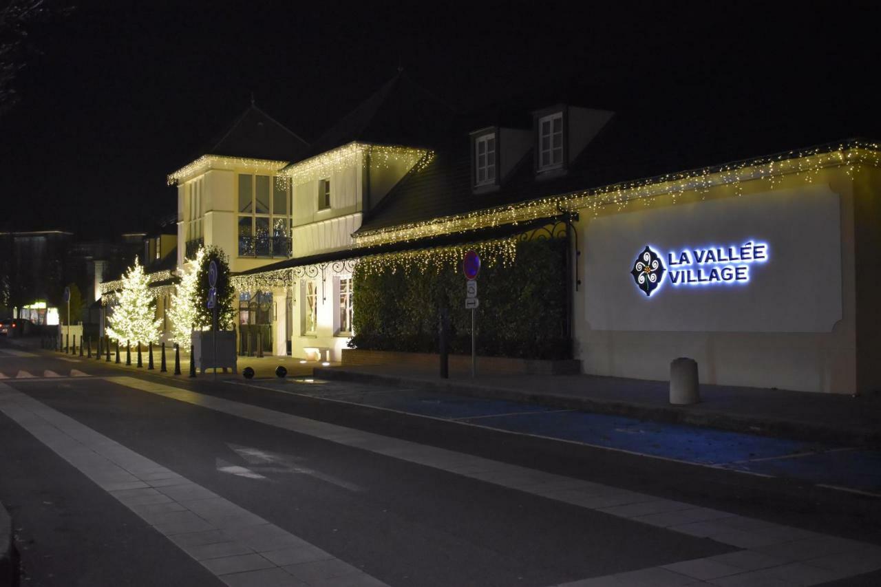 Duplex A 1 Kilometre De Disneyland Paris 蒙泰夫兰 外观 照片