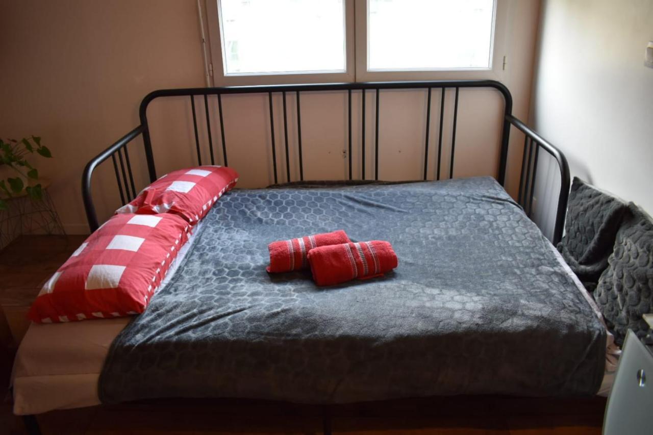 Duplex A 1 Kilometre De Disneyland Paris 蒙泰夫兰 外观 照片